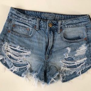 American Eagle Distressed high-rise Shorts